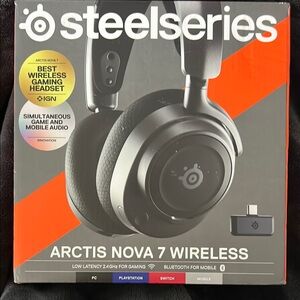 SteelSeries Arctis Nova 7 Wireless Headset